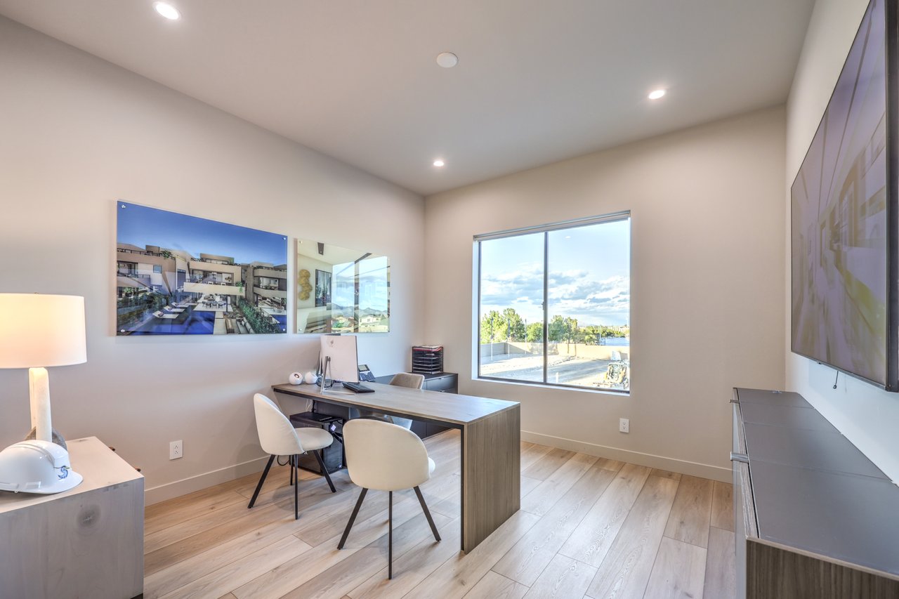 4077 Heron Fairway Dr