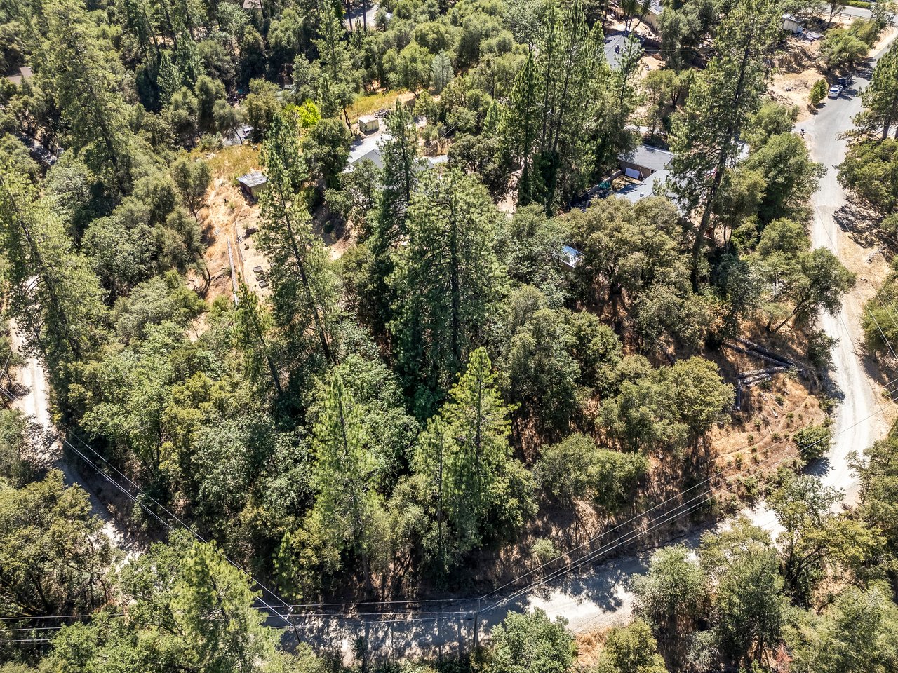 5761 Forest Lake Rd,