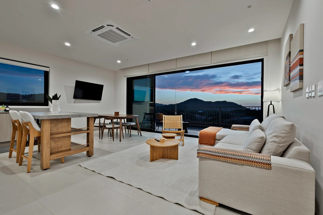 Luxury Ocean View Condo