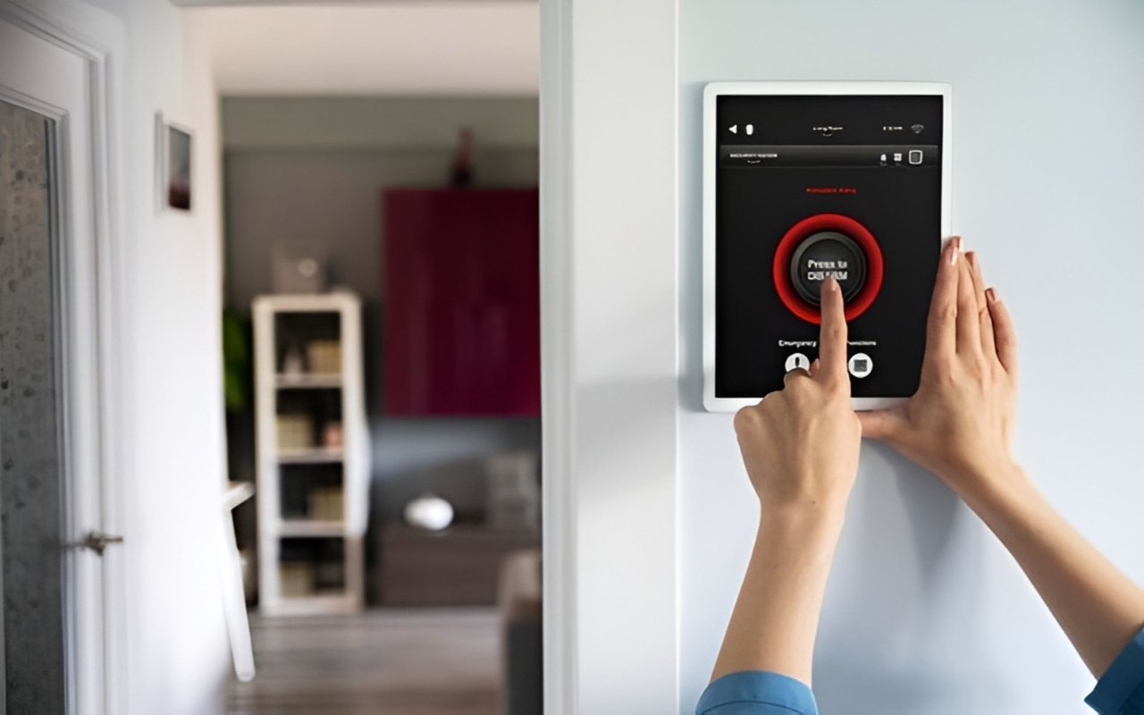 5 Essential Tech Tools for Maintaining and Extending the Life of Your Property