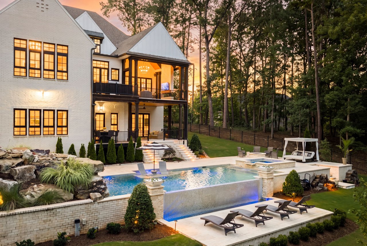 761 Woodvale Point: Luxury Living Inside The River Club, Suwanee