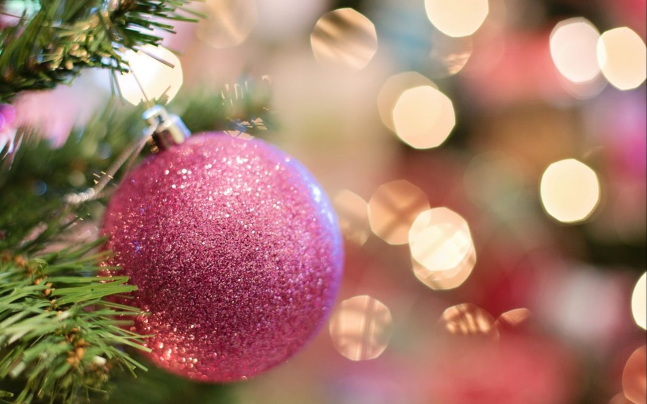 Holiday Home Decor Tips for a Cozy Hartford Winter