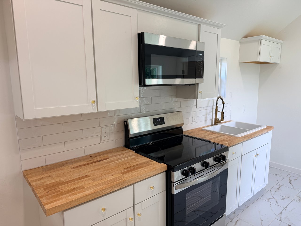 720 Klabzuba Ave