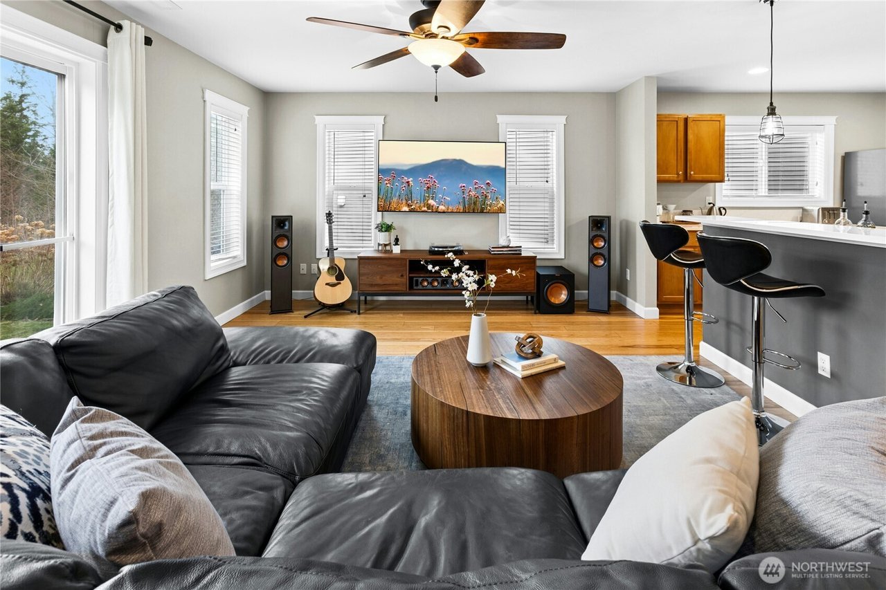 8823 Swenson Avenue SE 