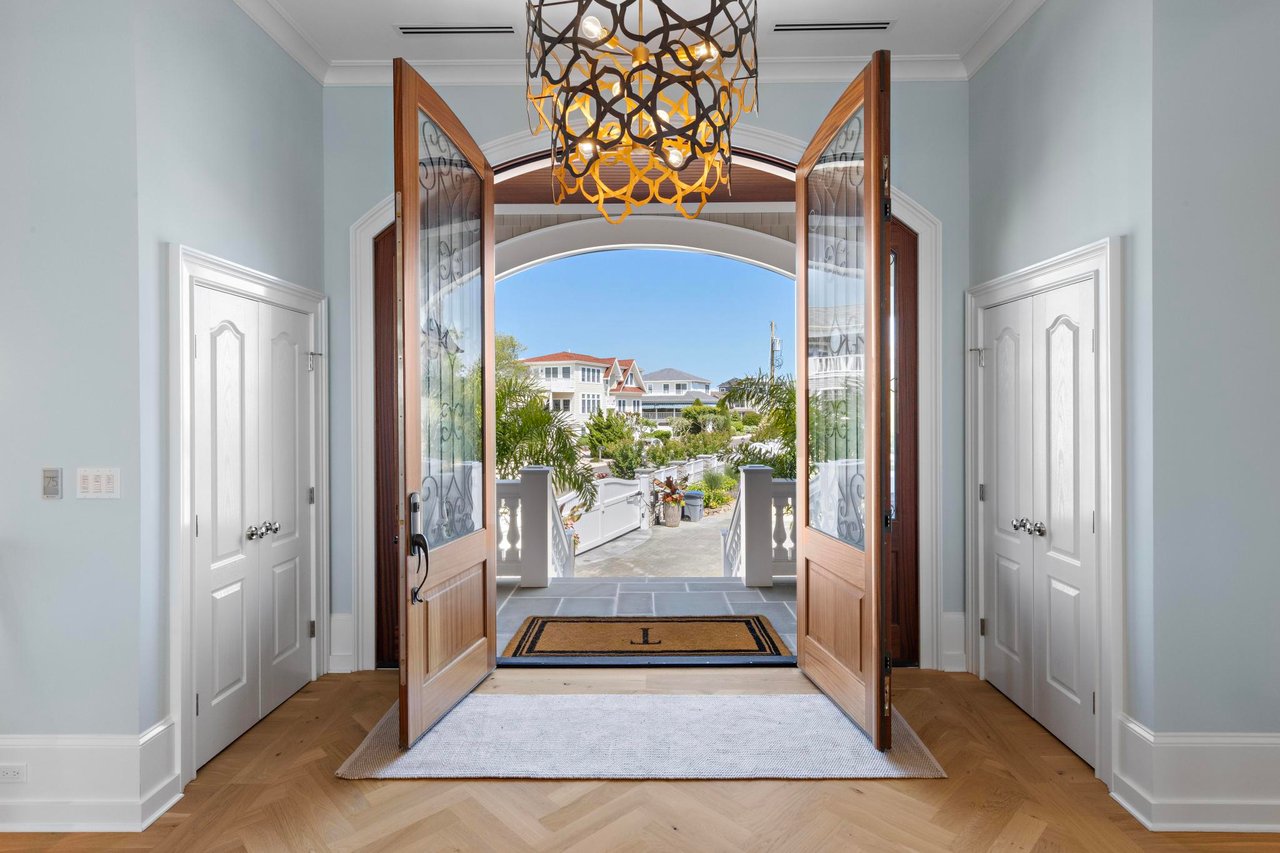 110 W South 34th Street