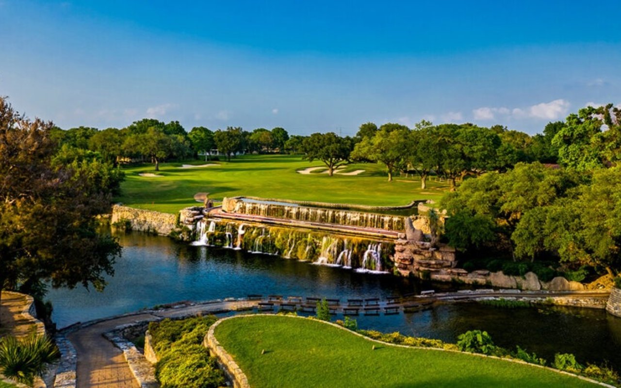 Golfing in Horseshoe Bay, TX