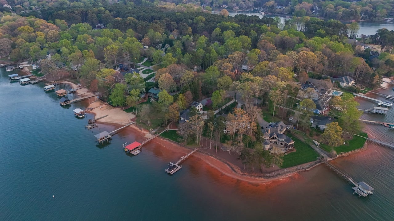 182 Malibu Rd