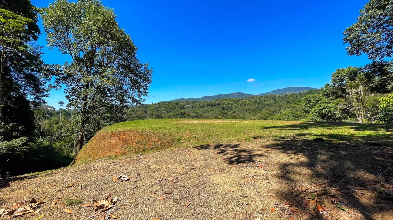 1.3-Acre Mountain View Land with 3 Building Sites in Uvita