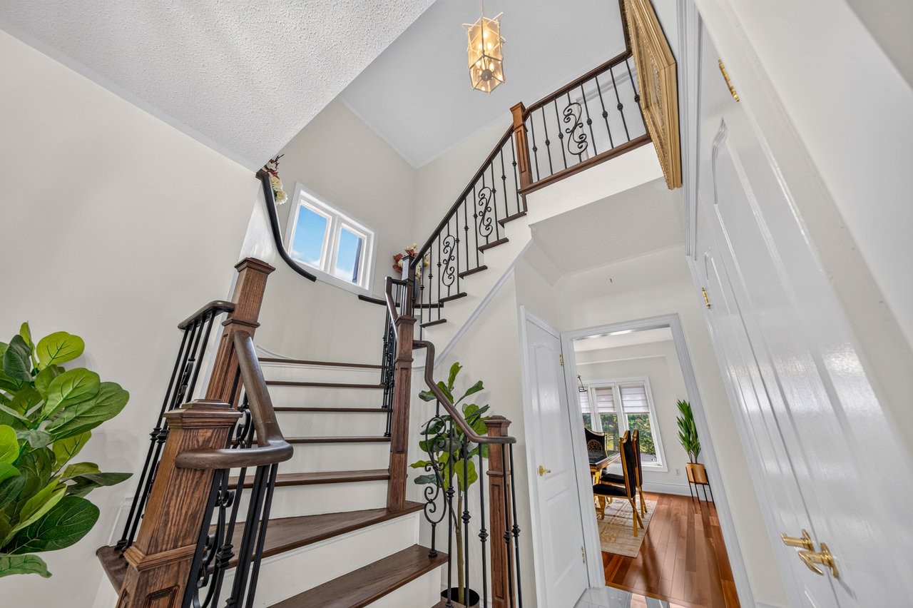785 Quantra Crescent