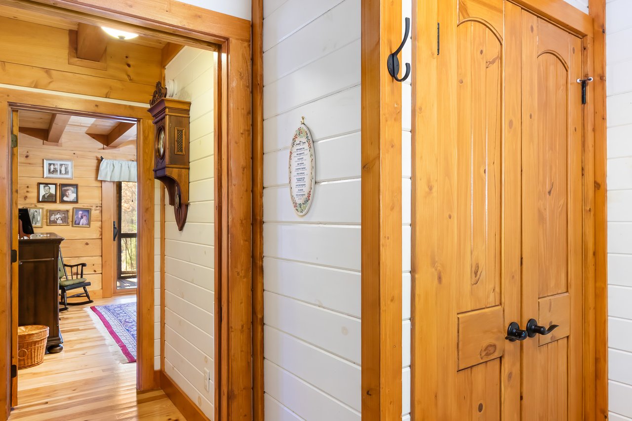 151 Diamond Falls Boulevard