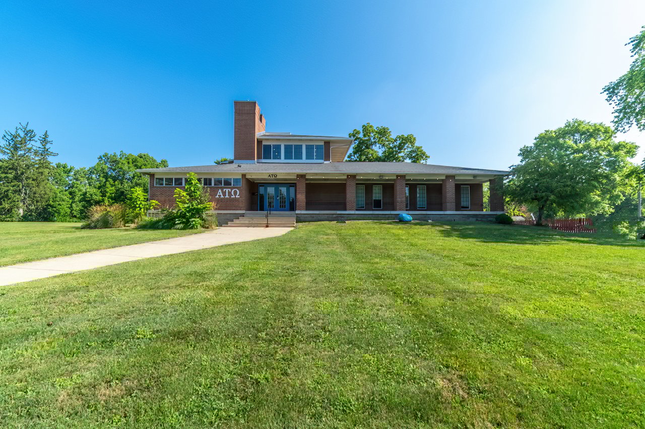 Ball State Greek House Goes to Public Auction