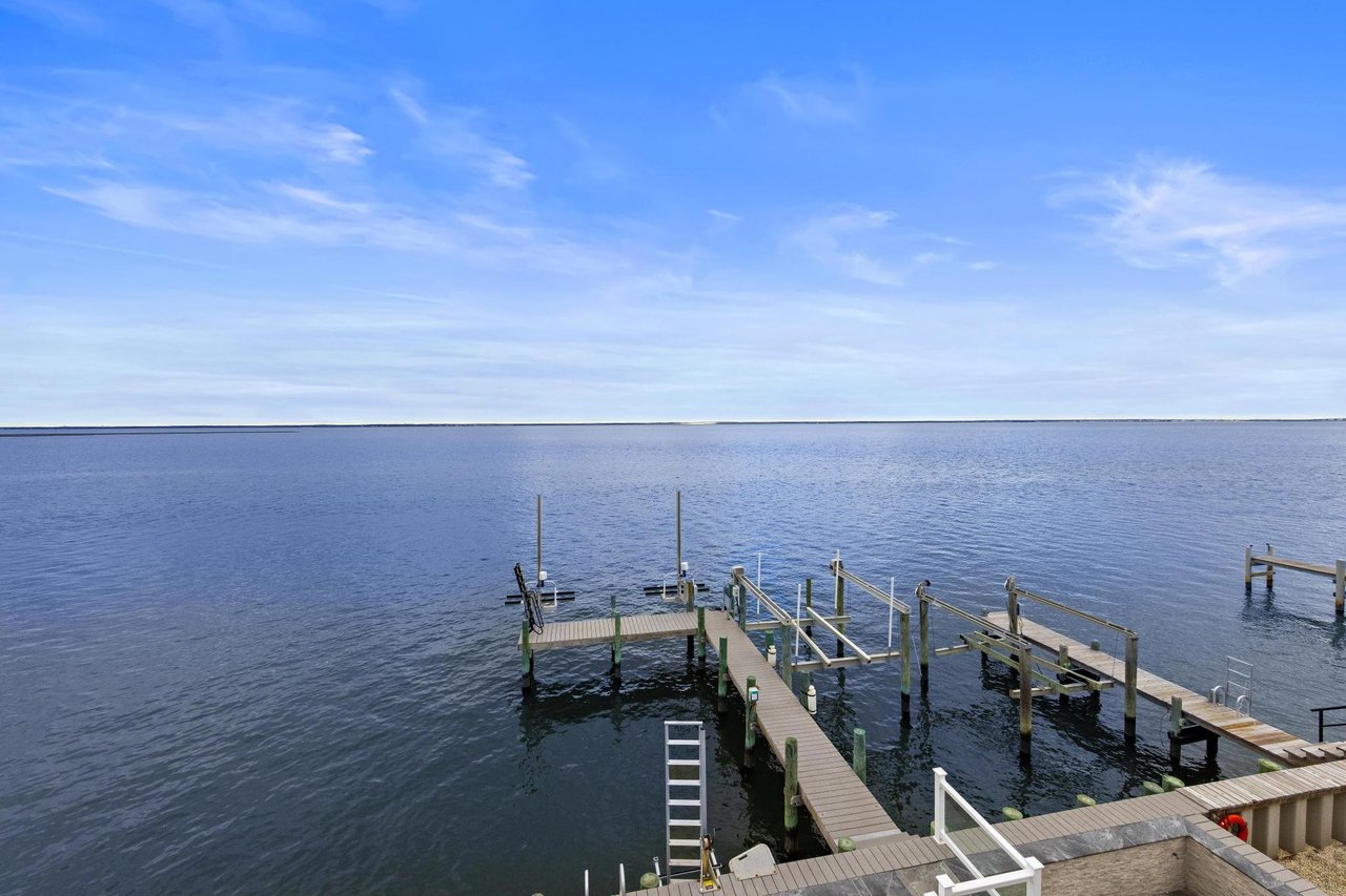 83 W California Avenue, Brant Beach