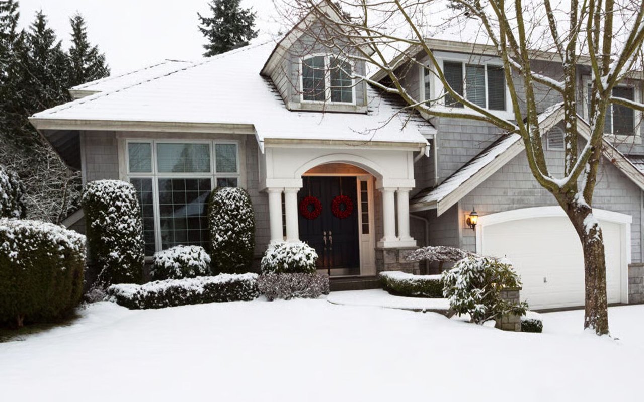 Should You Buy a Home in the Winter?