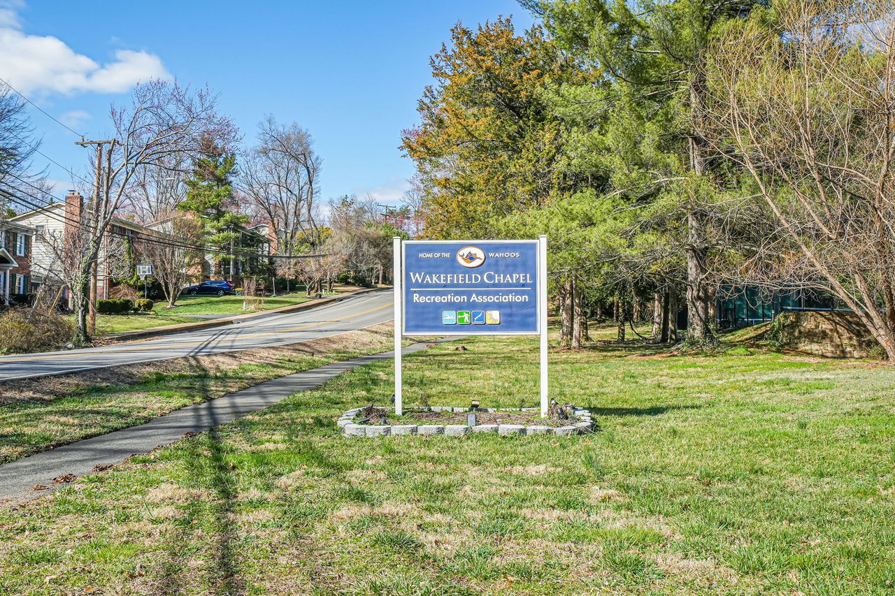 Chapel Square - Annandale, VA