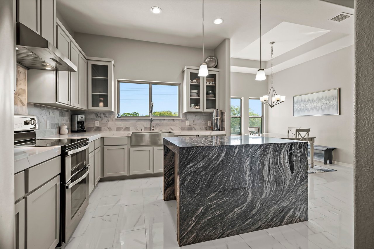 Your Lake LBJ Oasis