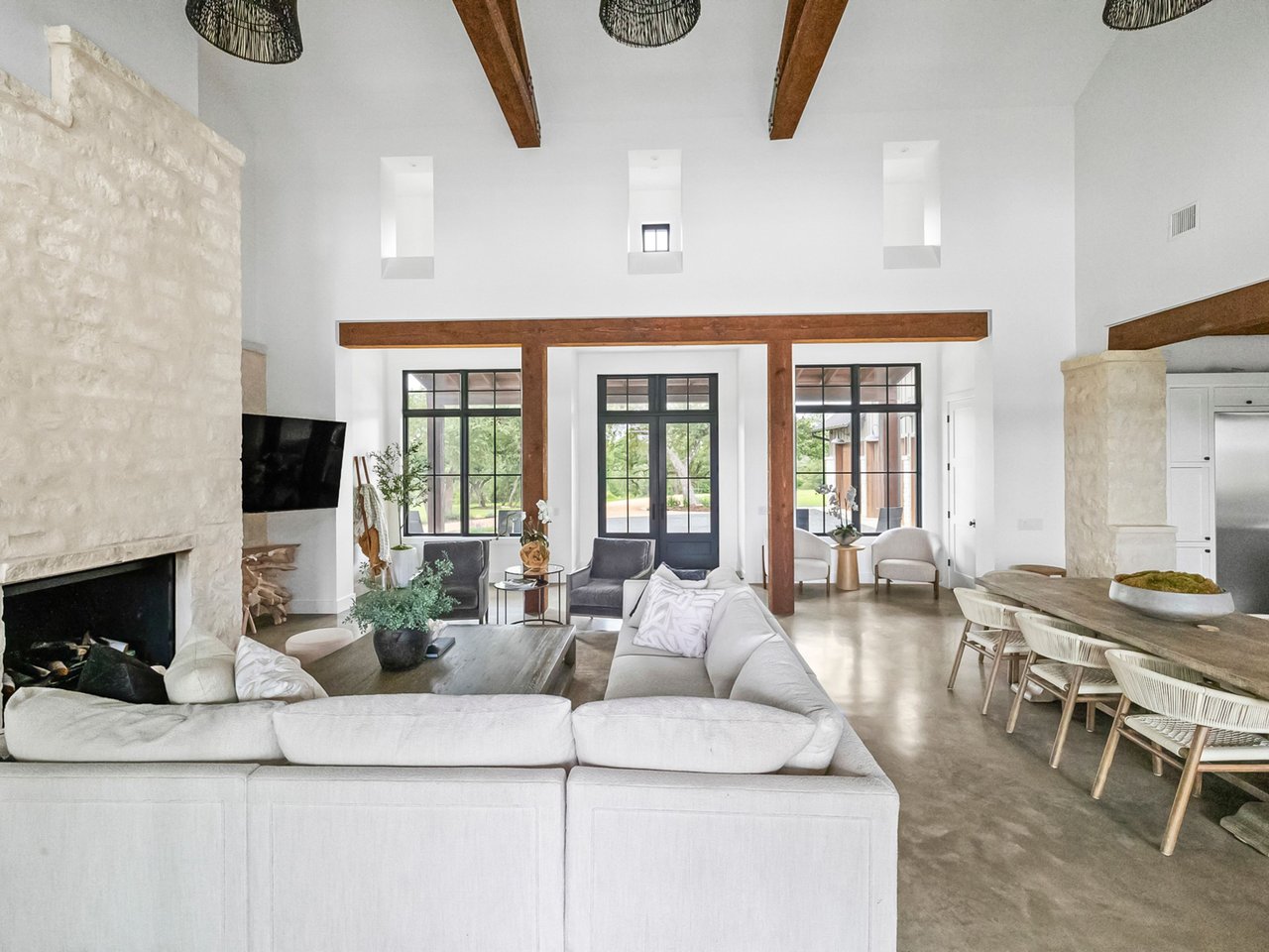 A Modern Hill Country Masterpiece at Creek Road Ranch