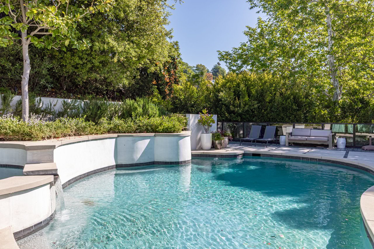 2600 Zorada Drive