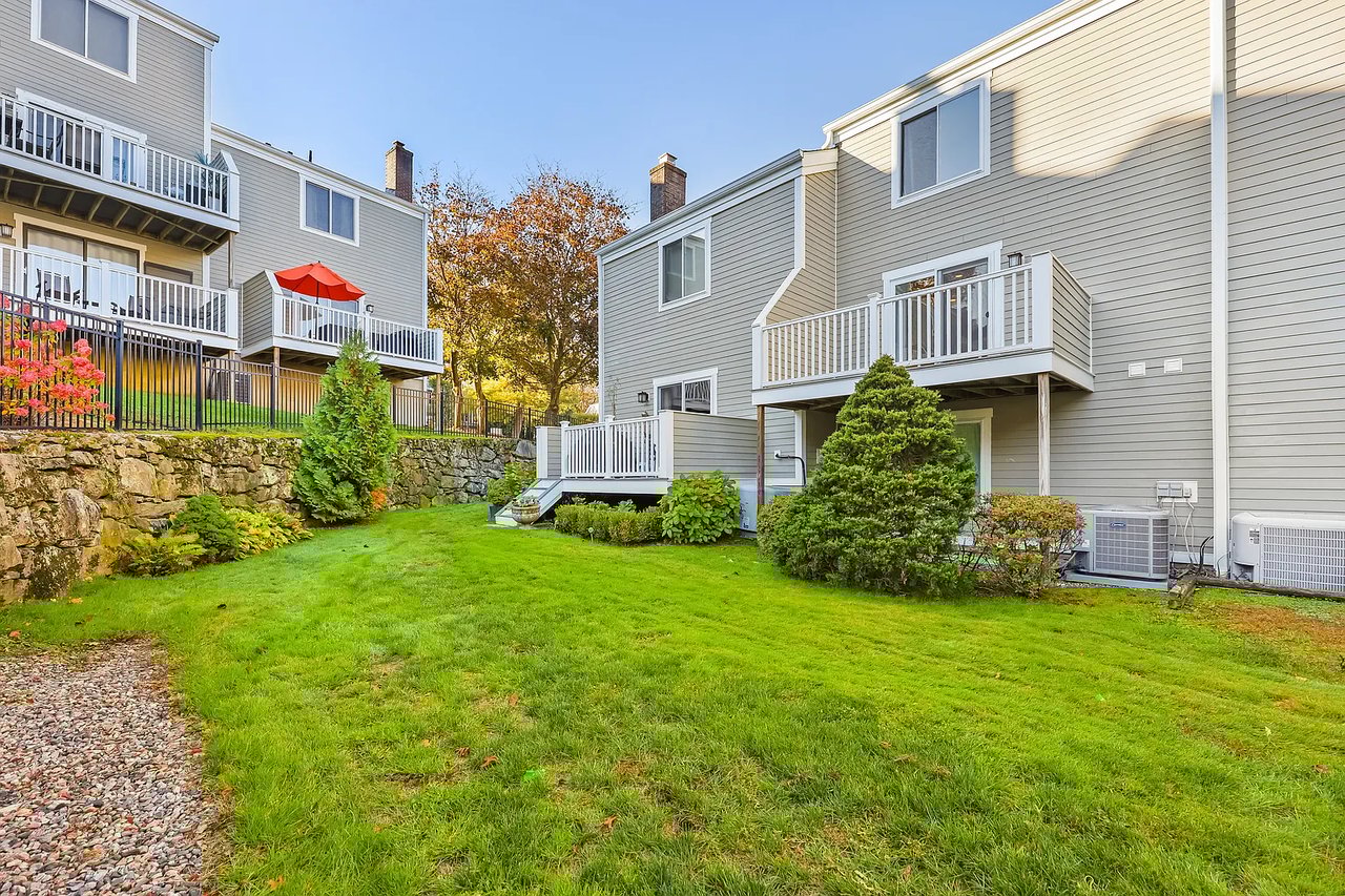 71 Aiken Street APT P12