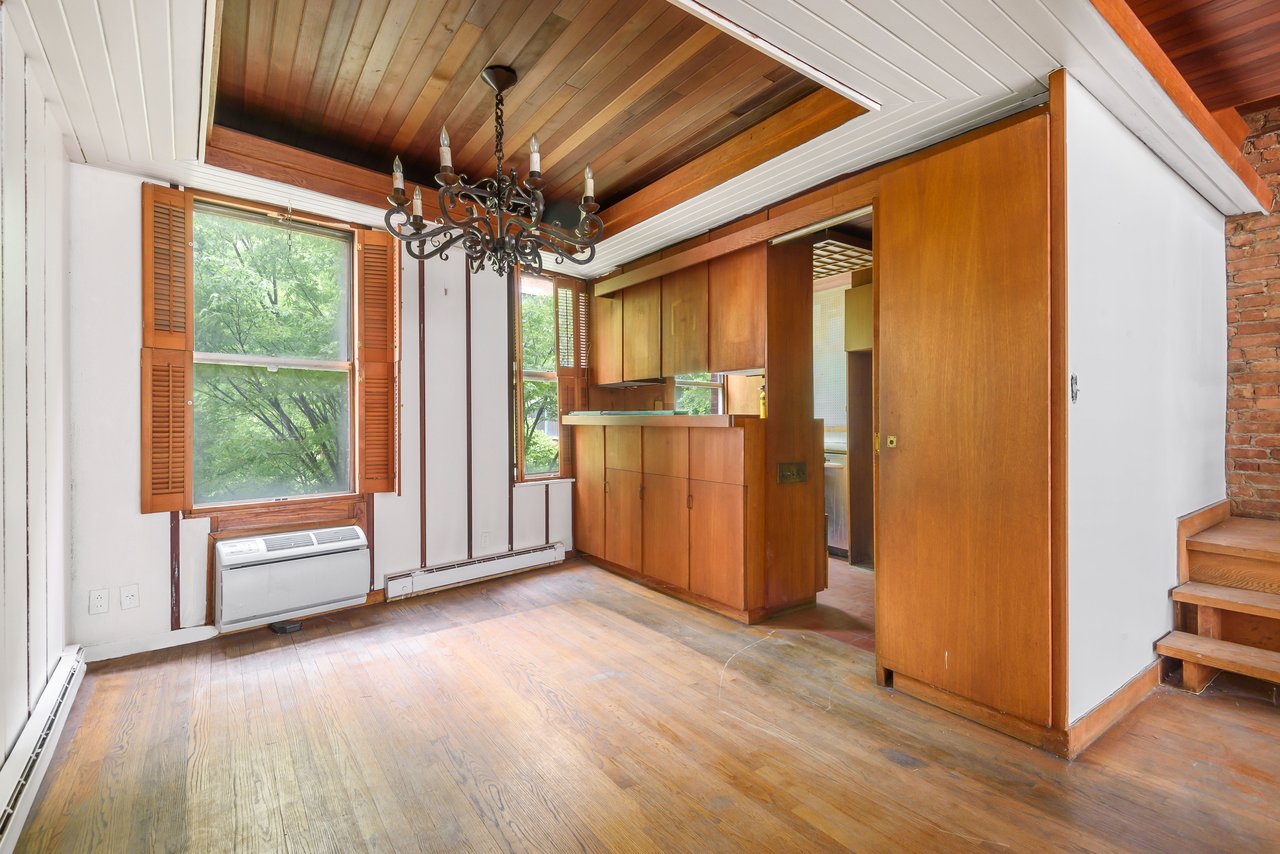 96 Bank St | West Village Townhouse