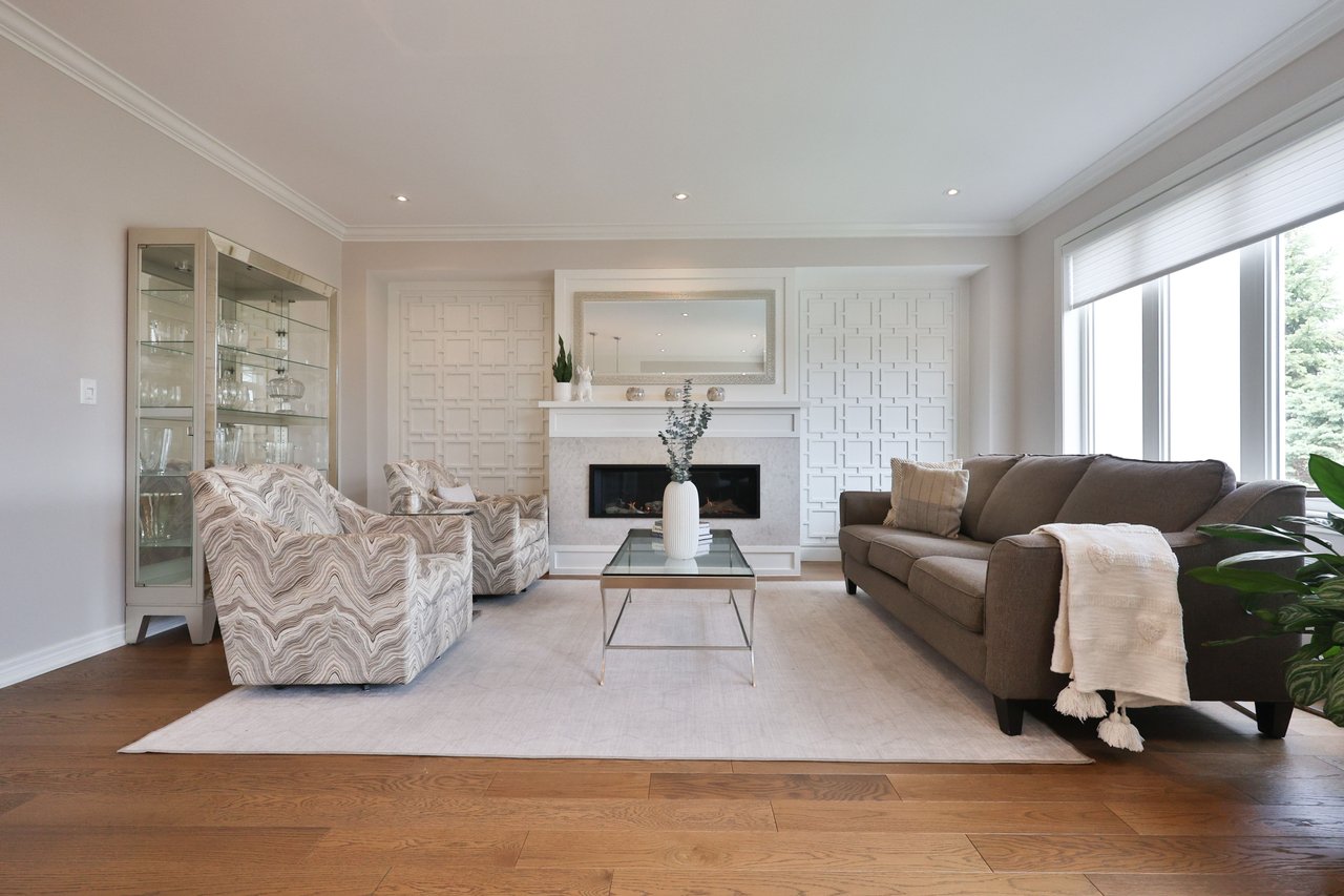 34-2400 Neyagawa Boulevard, Oakville