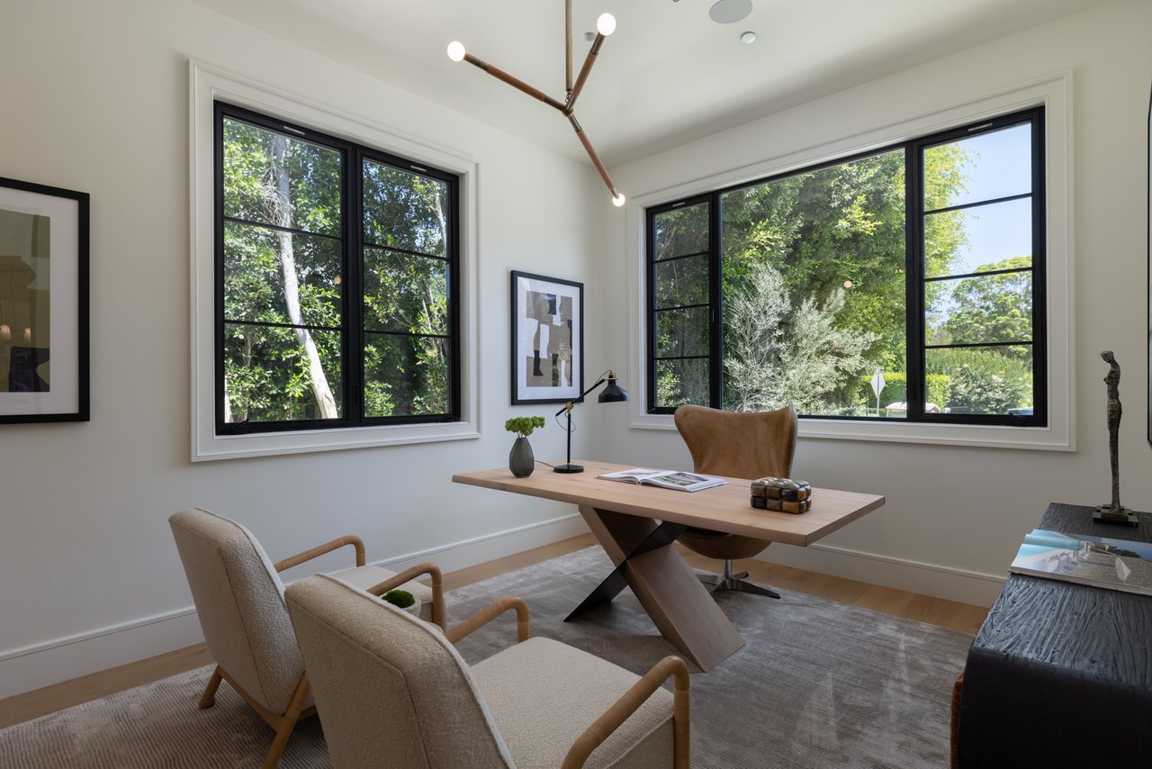 415 N Cliffwood Ave, Brentwood