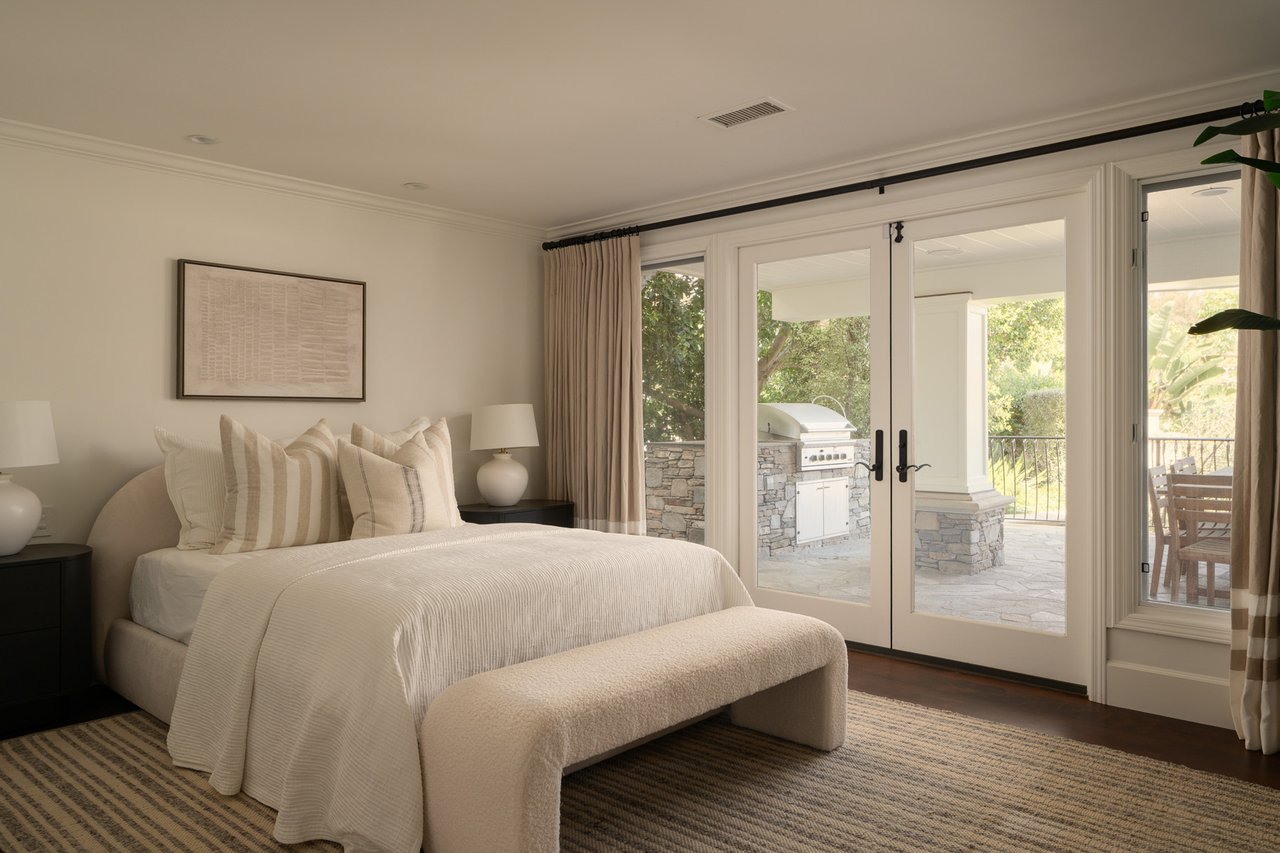 2 Royal Saint George Road