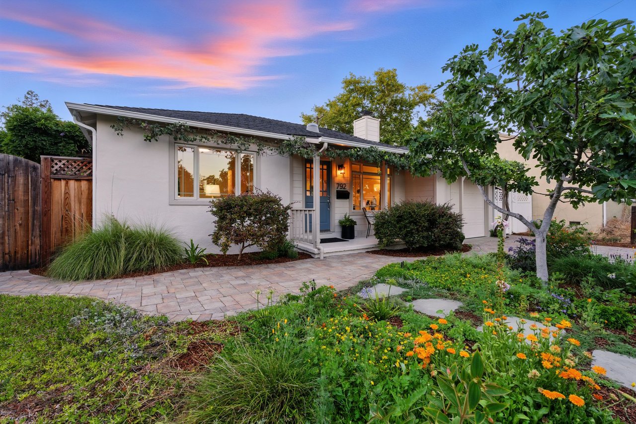 792 Bond Way, Mountain View