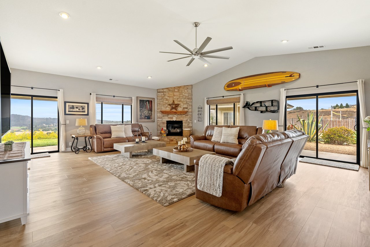 Soak in the View - Dive into Luxury