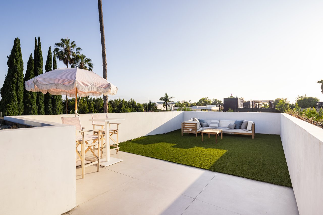 515 N Harper Ave, West Hollywood