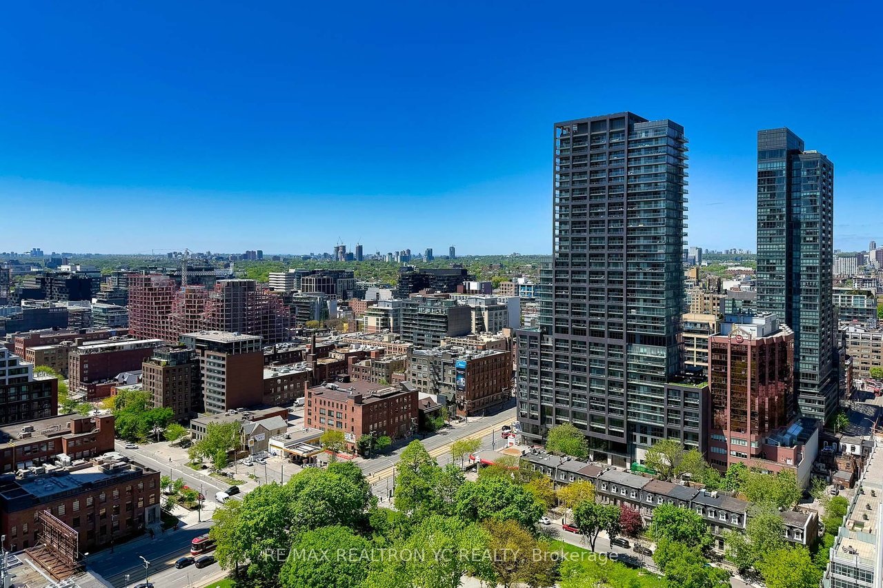 A GEM IN THE HEART OF DOWNTOWN 