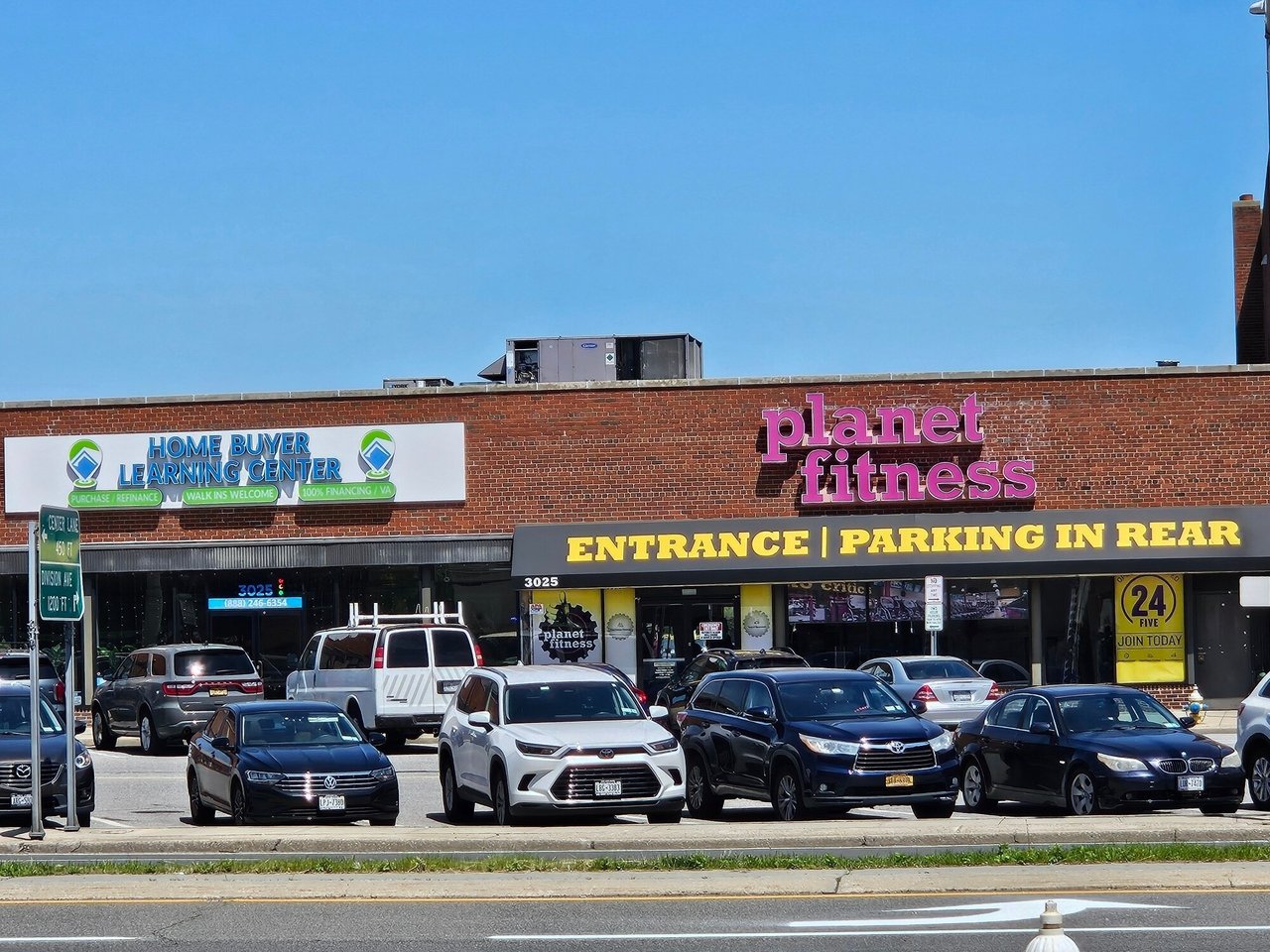 3056-3068 Hempstead Tpke