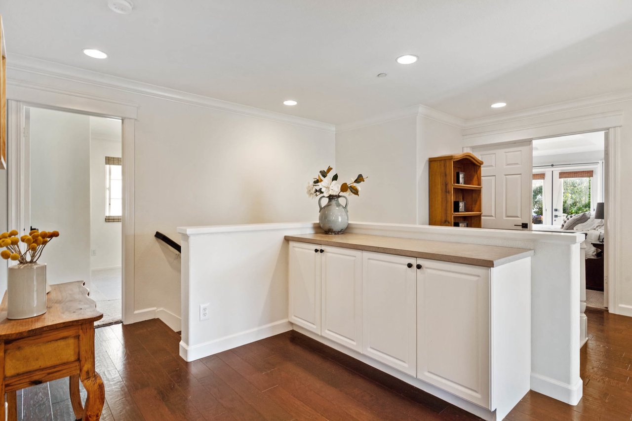34 Mildenhall St