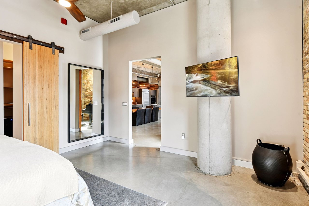 Humboldt Loft | 502 | Mill District
