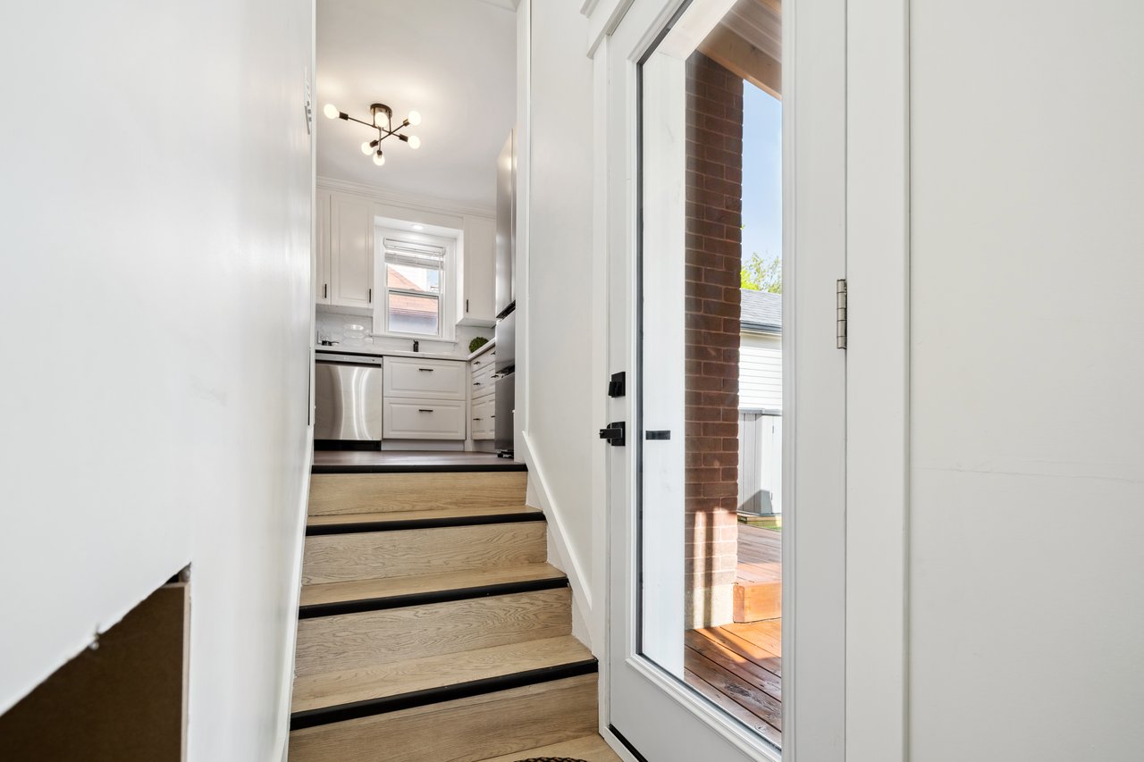 6499 Main Street, Stouffville