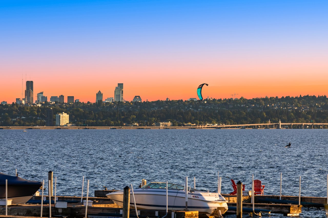 827 Lake Street S Unit: 208