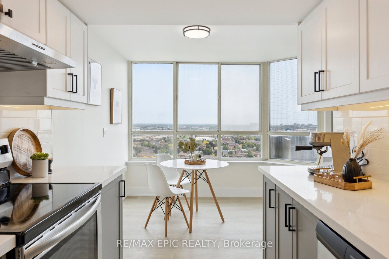 WEDGEWOOD GROVE PENTHOUSE