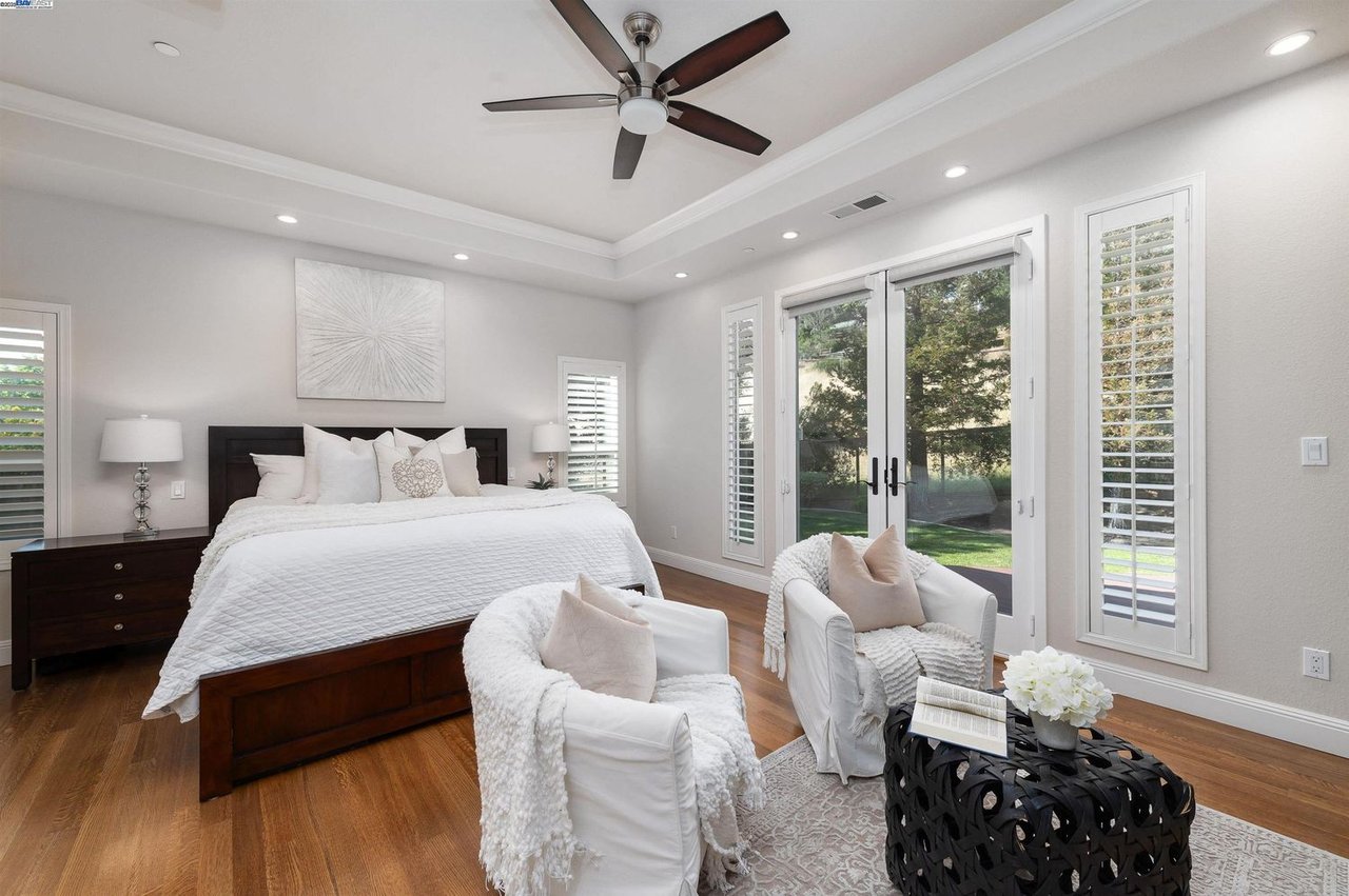 1398 Benedict Ct