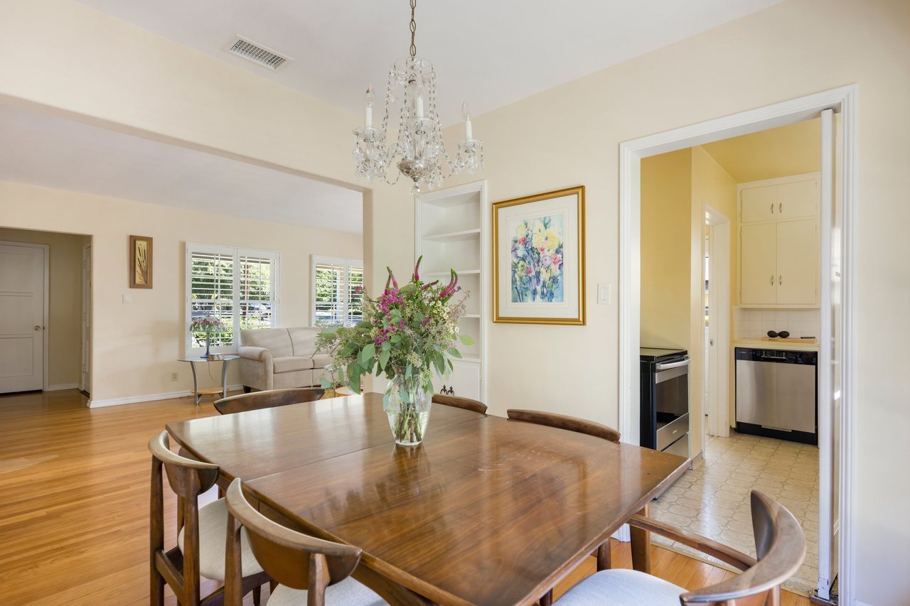 1941 Charming Traditional