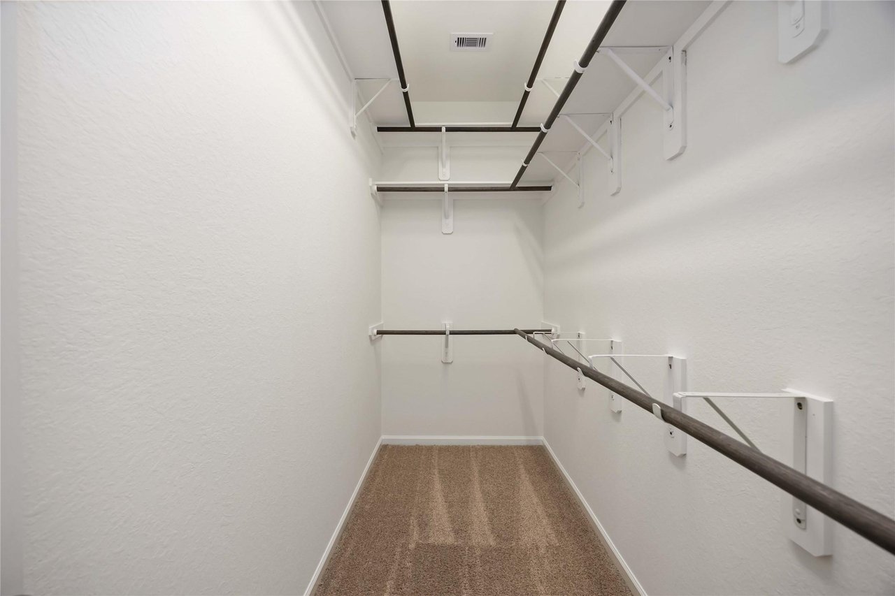 4012 Centre Valley Ln Houston, TX 77043