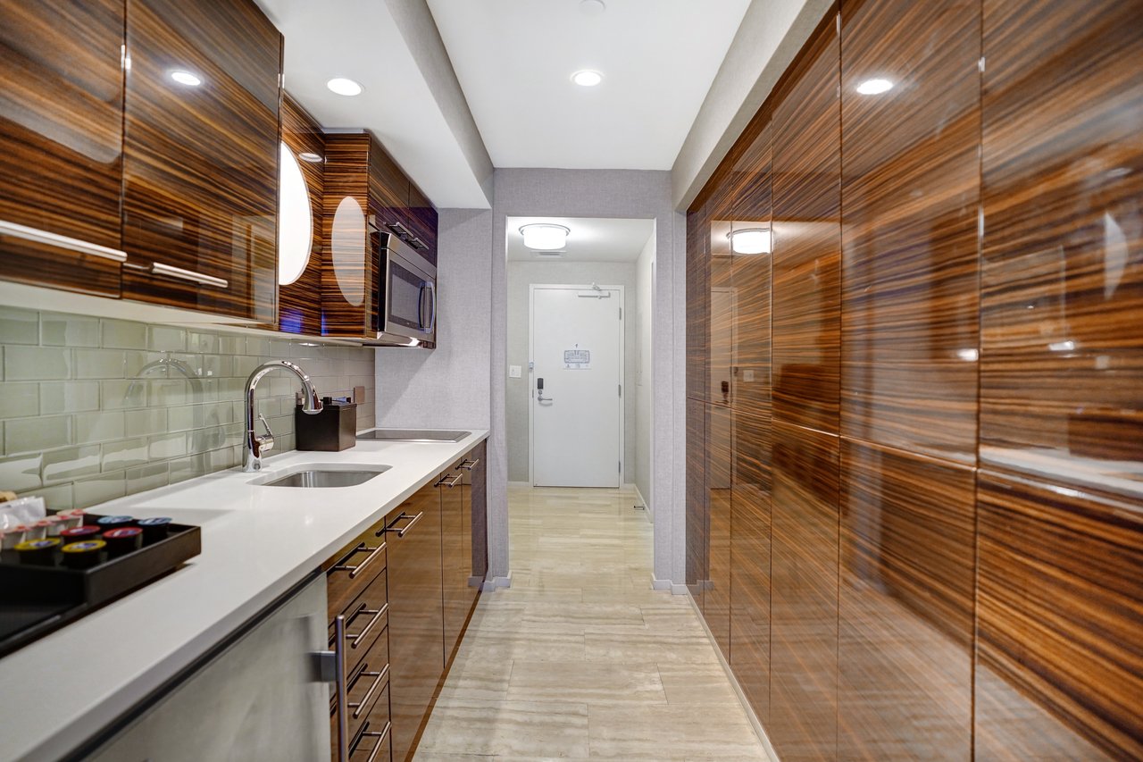 The Ocean Resort Residences (Conrad Fort Lauderdale Beach)