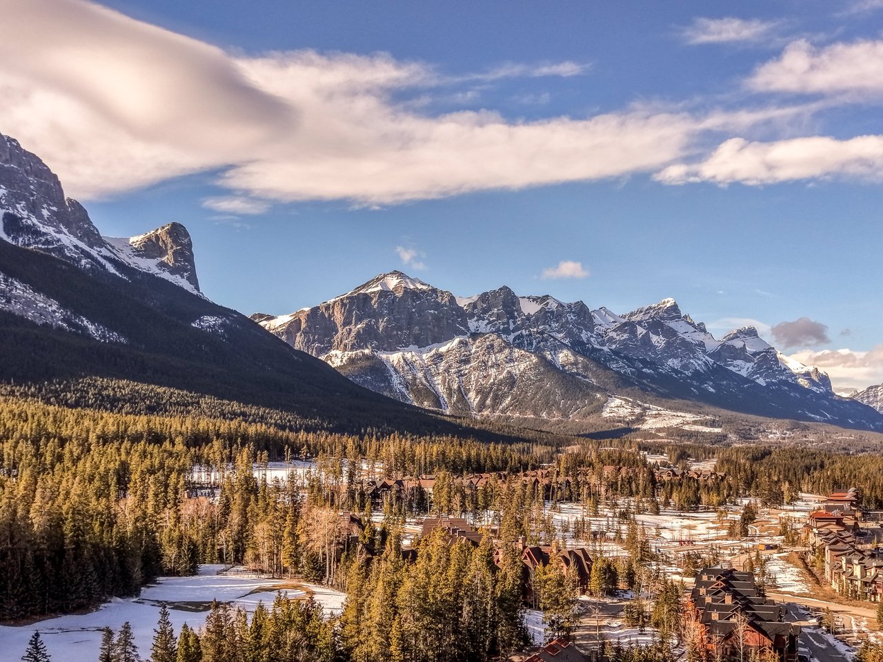 503 - 108 Armstrong Place