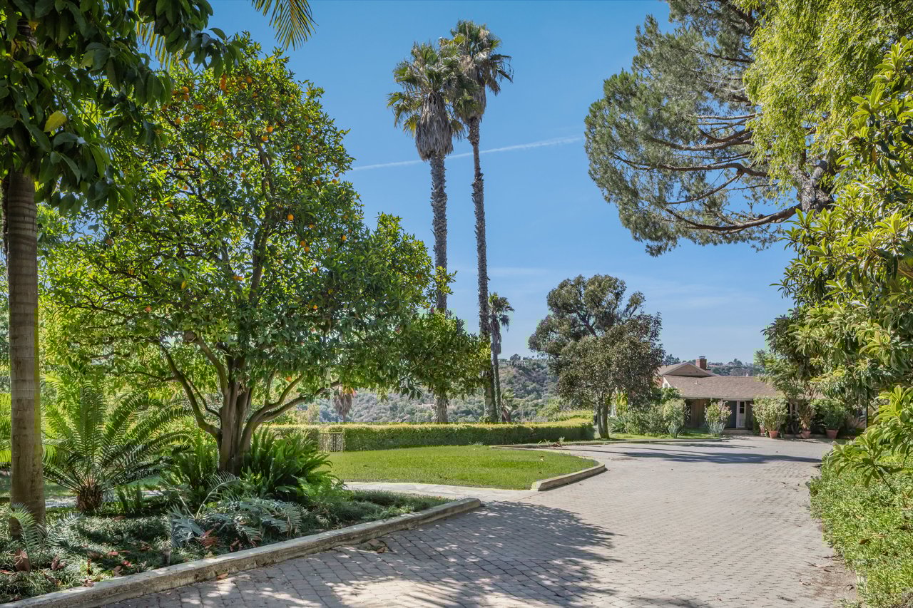1005 Bel Air Ct