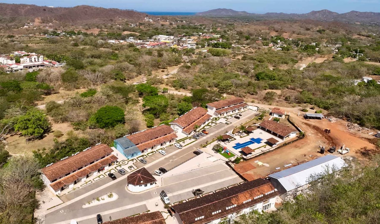 Jacarandas 15 | Modern 3-Bedroom Townhome Minutes from Tamarindo!
