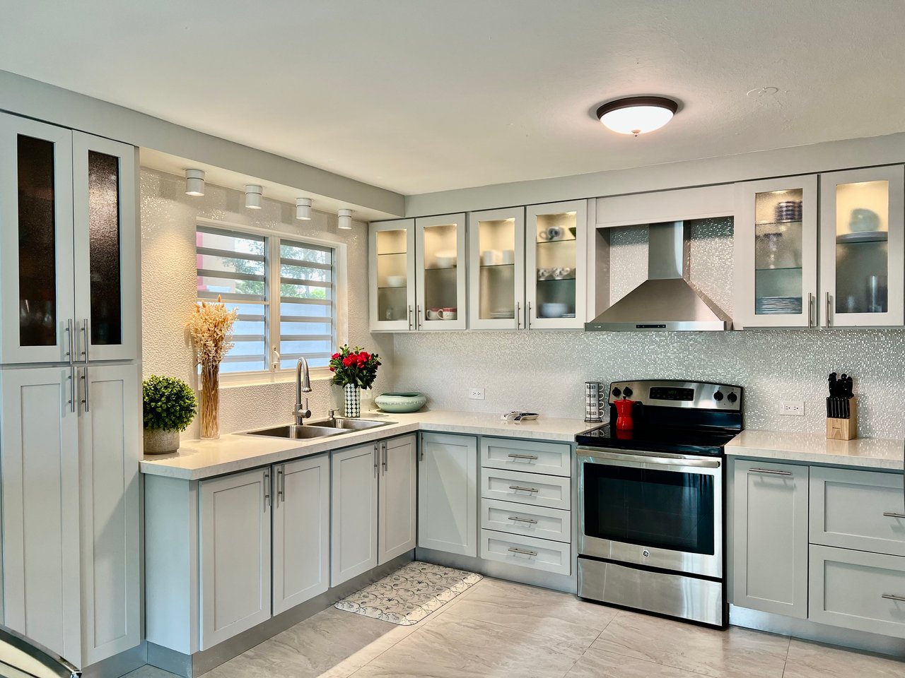 Ocean Breeze. Luxury 