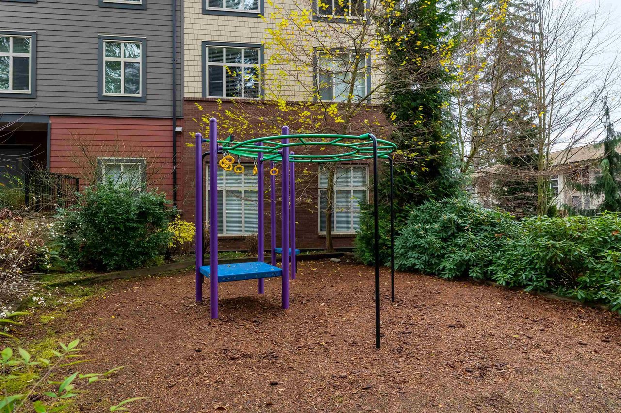2845 156 St, #16