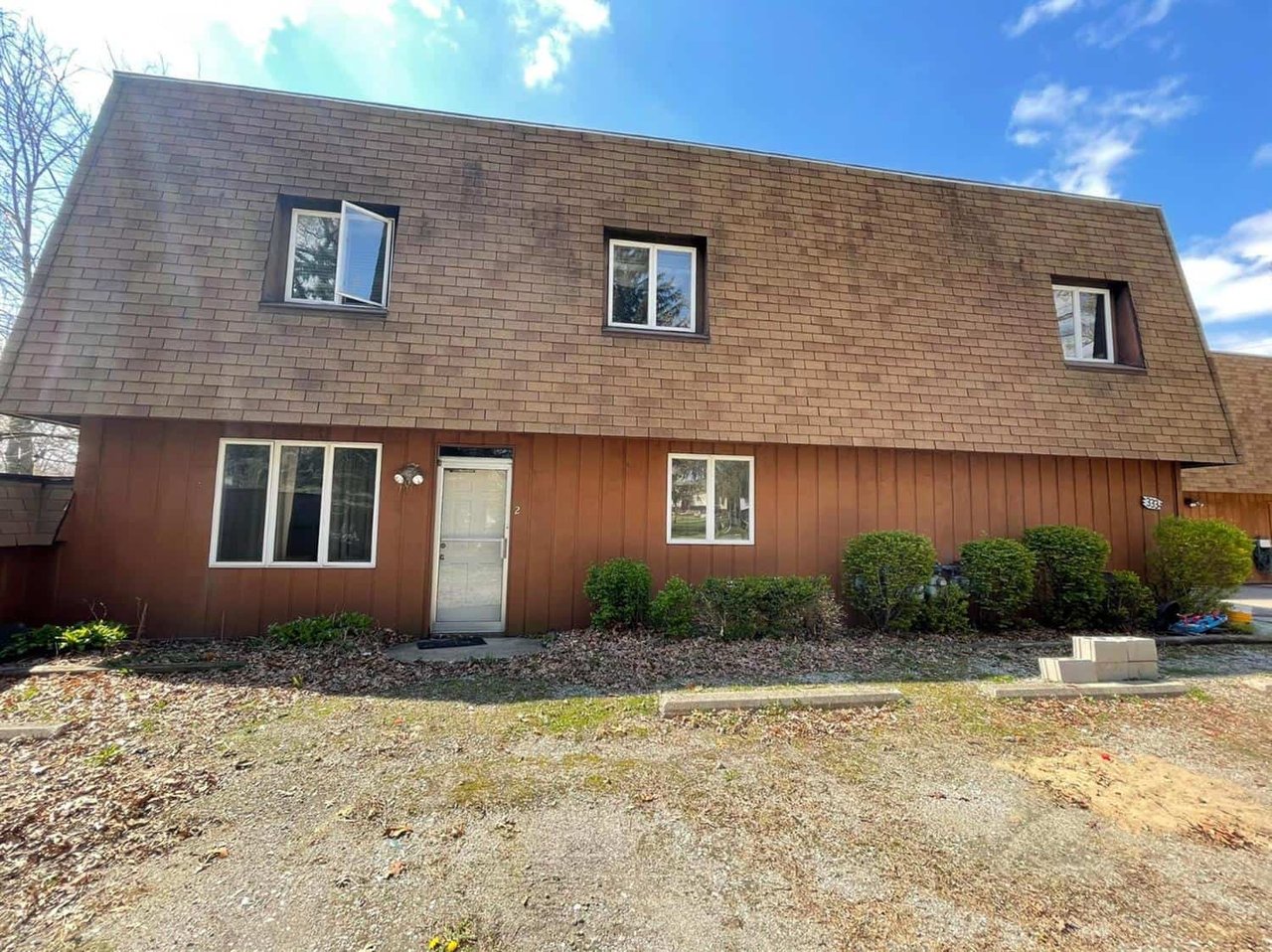333 W 3rd Street | Hobart, Indiana
