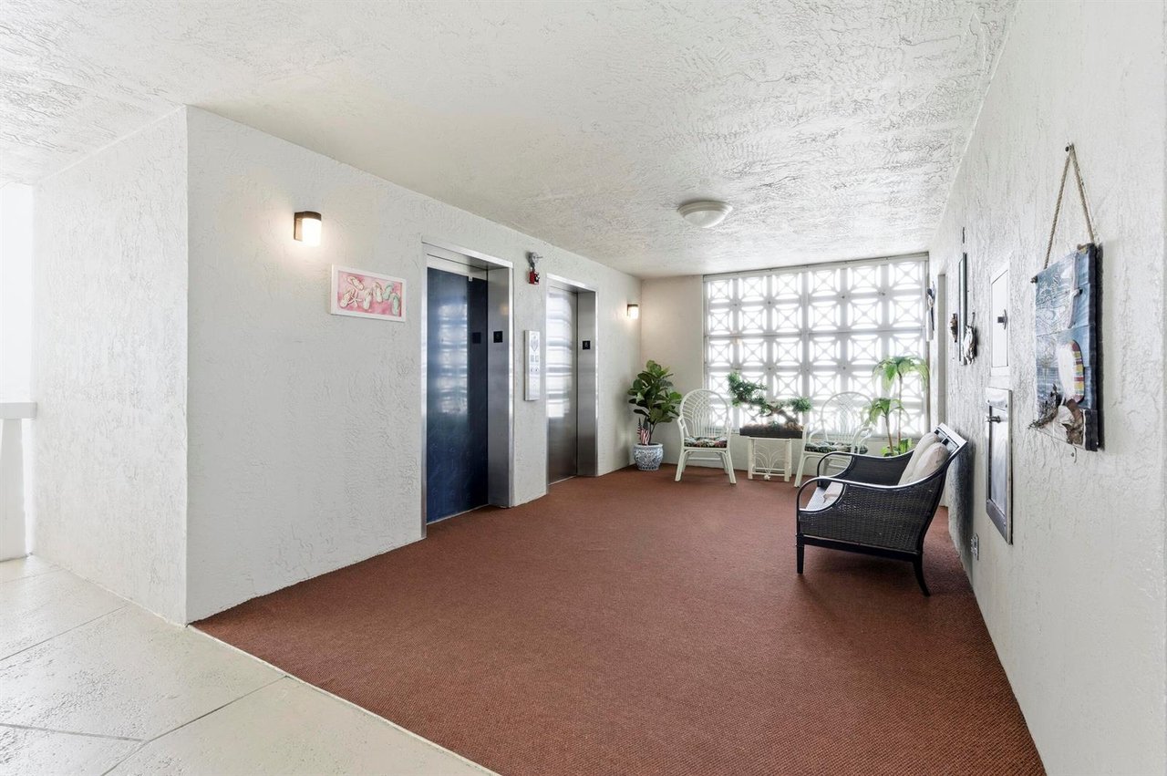 801 Lake Shore Drive #817