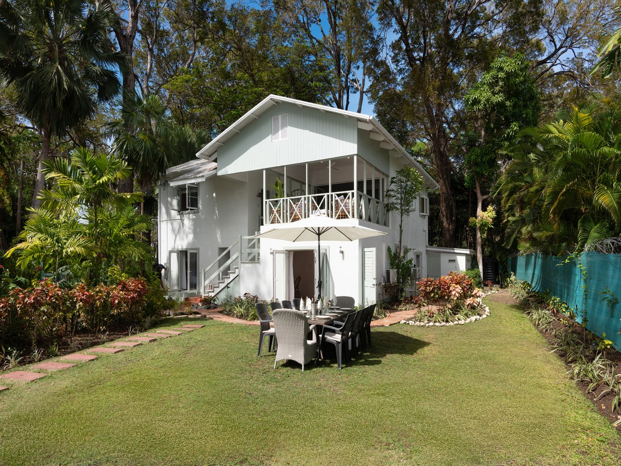 Barton Beach House