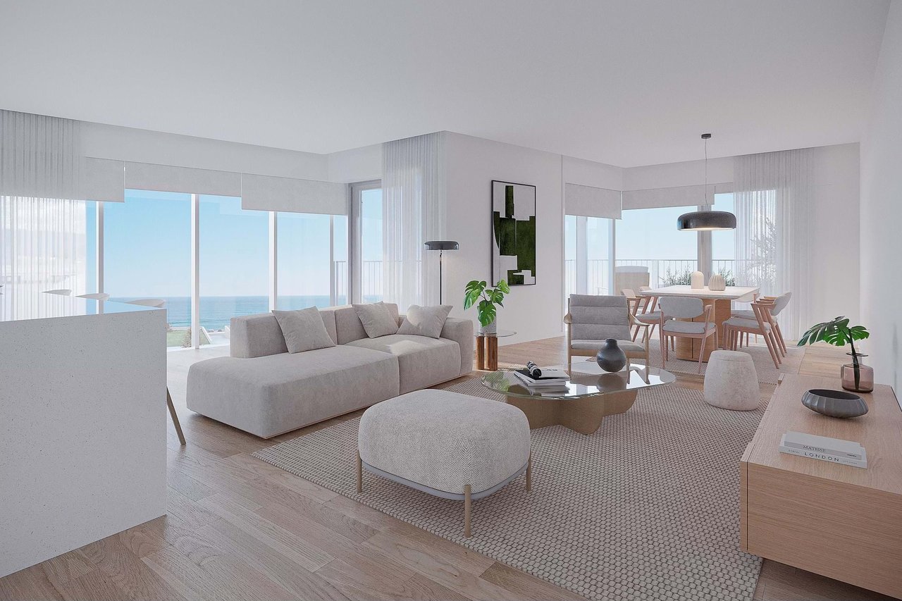 Bright 1-Bedroom Apartment with Balcony and Parking in Canidelo, Near Porto