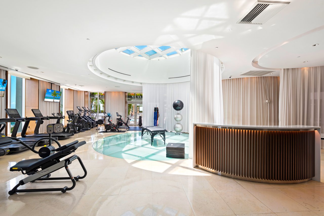 Icon South Beach Unit 906 | South Of Fifth